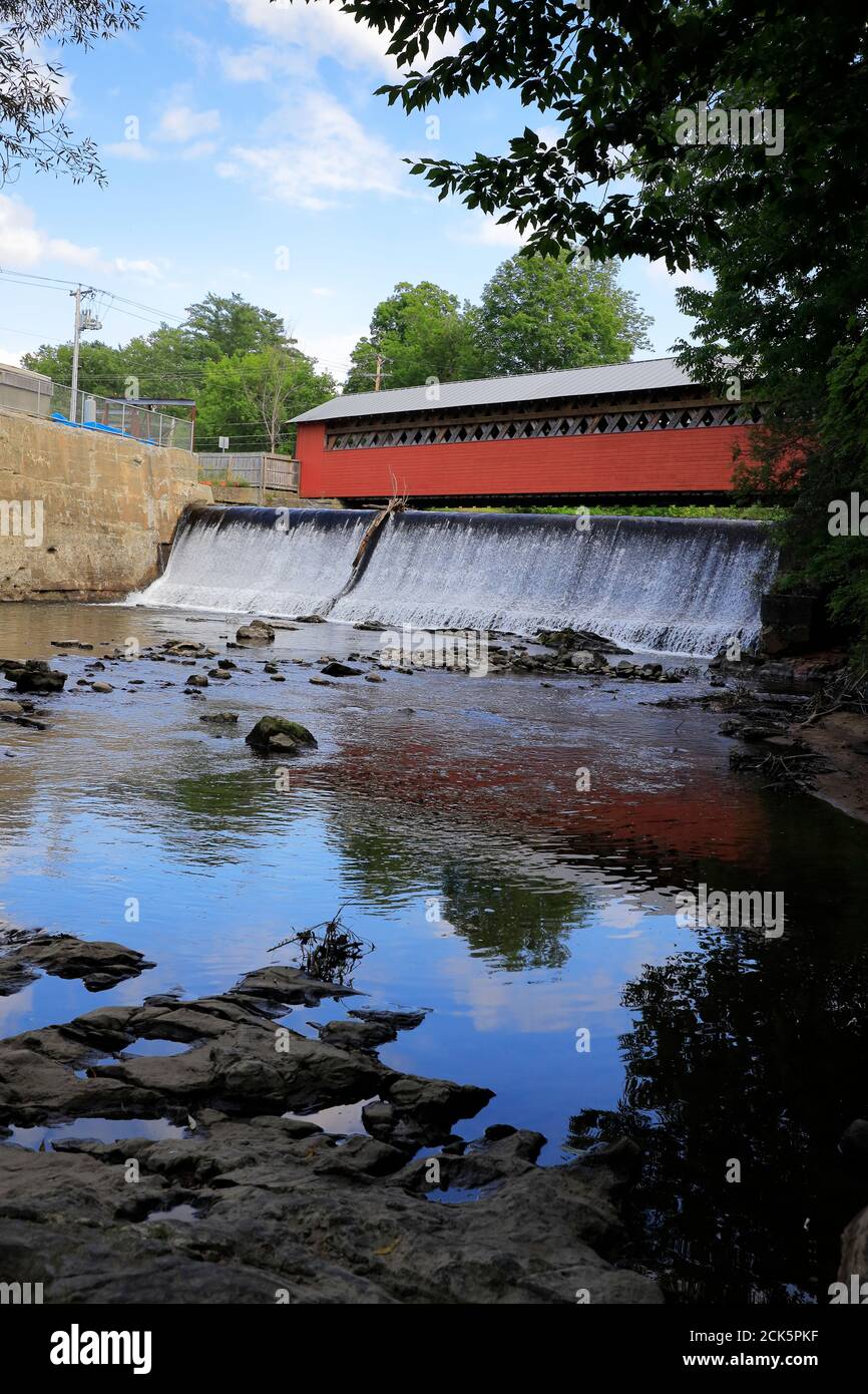 Bridge over waterfall hires stock photography and images Alamy