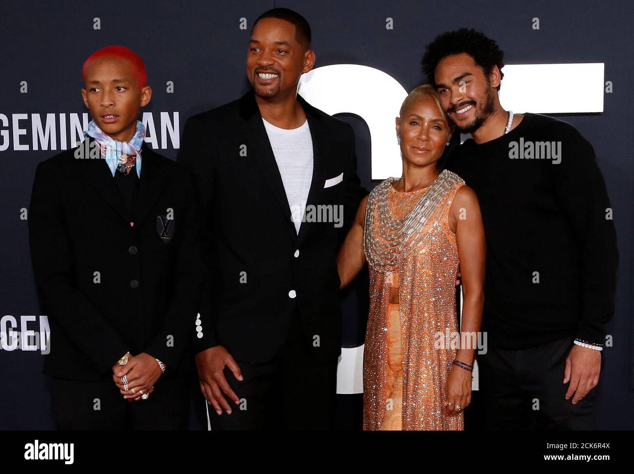 Actress jada pinkett smith poses hires stock photography and images