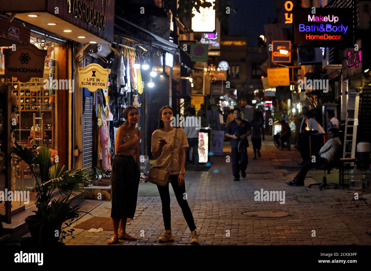 Khan market, delhi hires stock photography and images Alamy