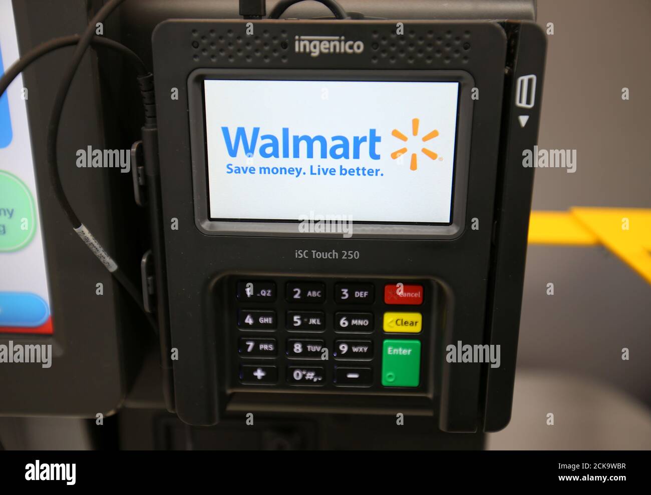 Walmart checkout hires stock photography and images Alamy