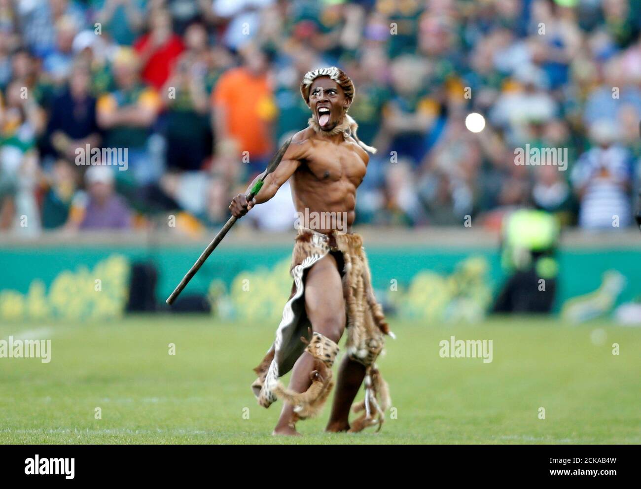 Zulu Impi High Resolution Stock Photography And Images Alamy