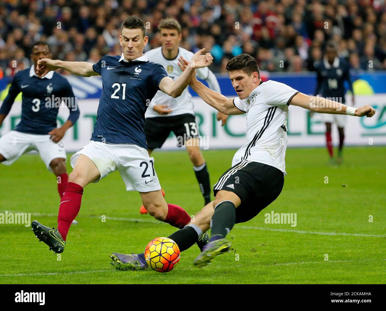 Football Soccer France V Germany International Friendly Match Stade De France 13 11 15 France S Laurent Koscielny In Action With Germany S Mario Gomez Reuters Gonzalo Fuentes Stock Photo Alamy