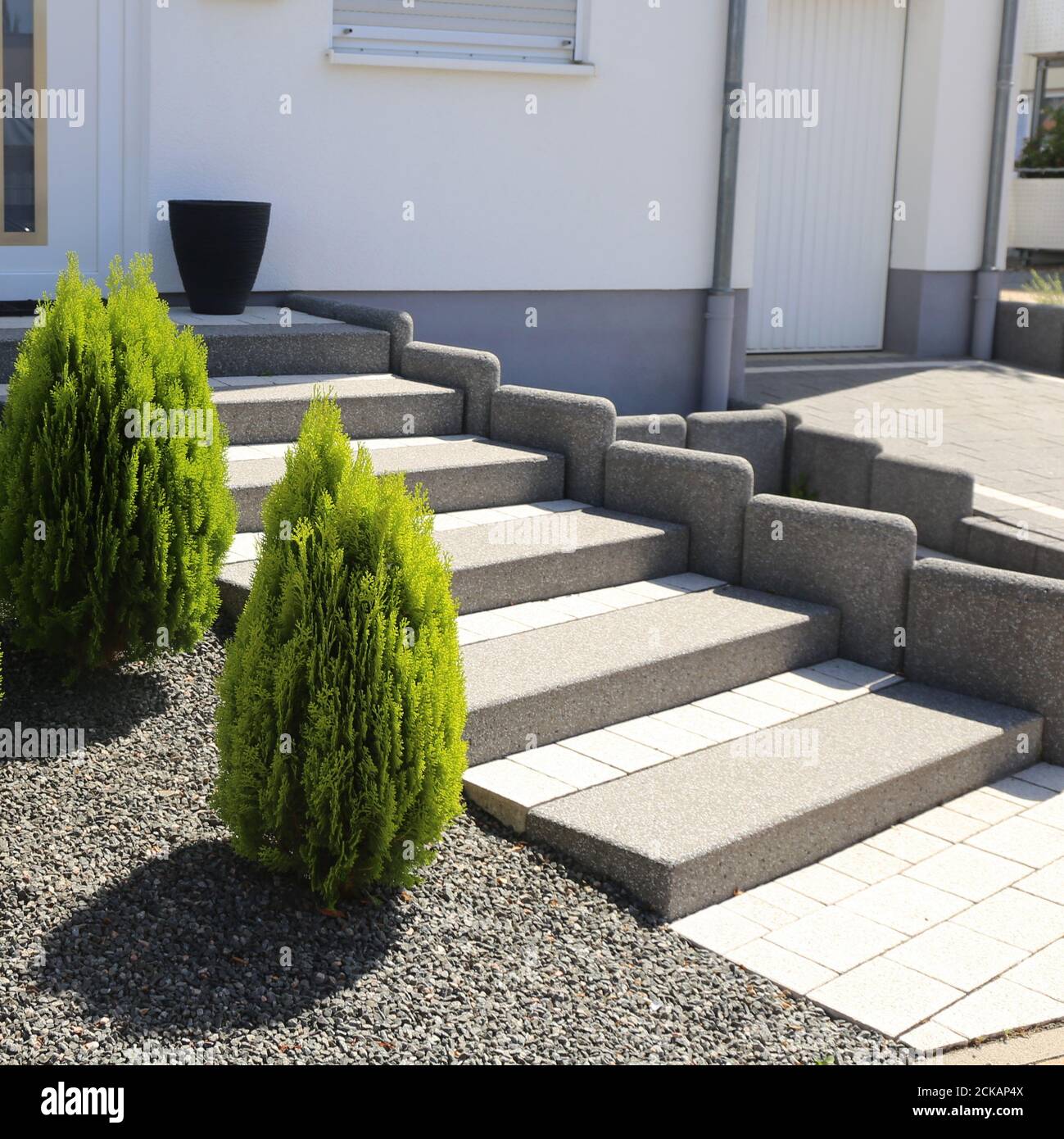 Gravel steps hi-res stock photography and images - Alamy