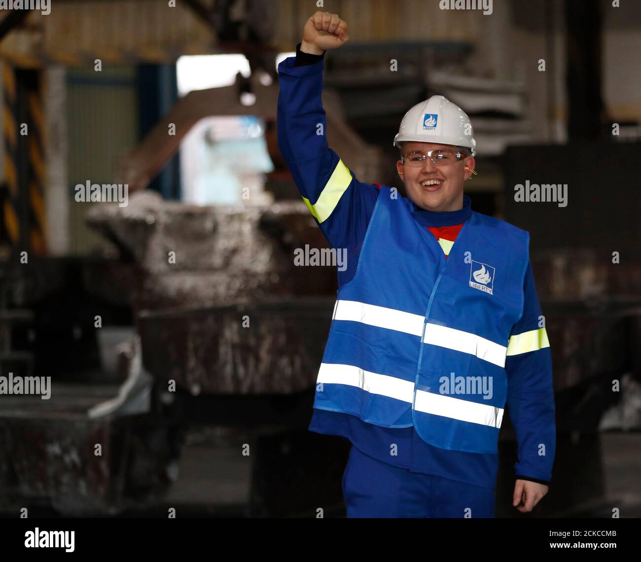 Aluminium smelter scotland hires stock photography and images Alamy