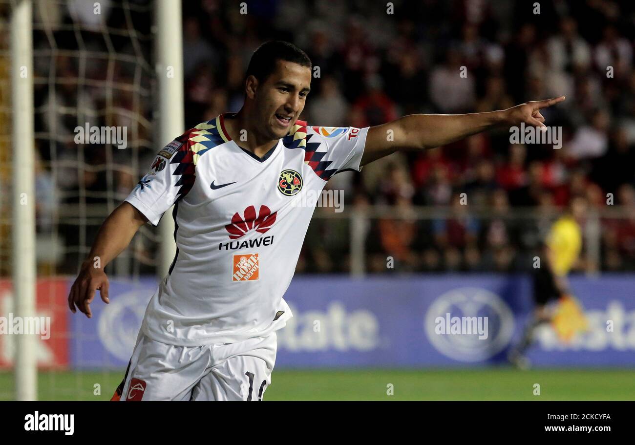 Soccer Football - Deportivo Saprissa v Club America - CONCACAF Champions  League - Ricardo Saprissa stadium, San Jose, Costa Rica - February 21, 2018  - Club America's Cecilio Dominguez celebrates his goal