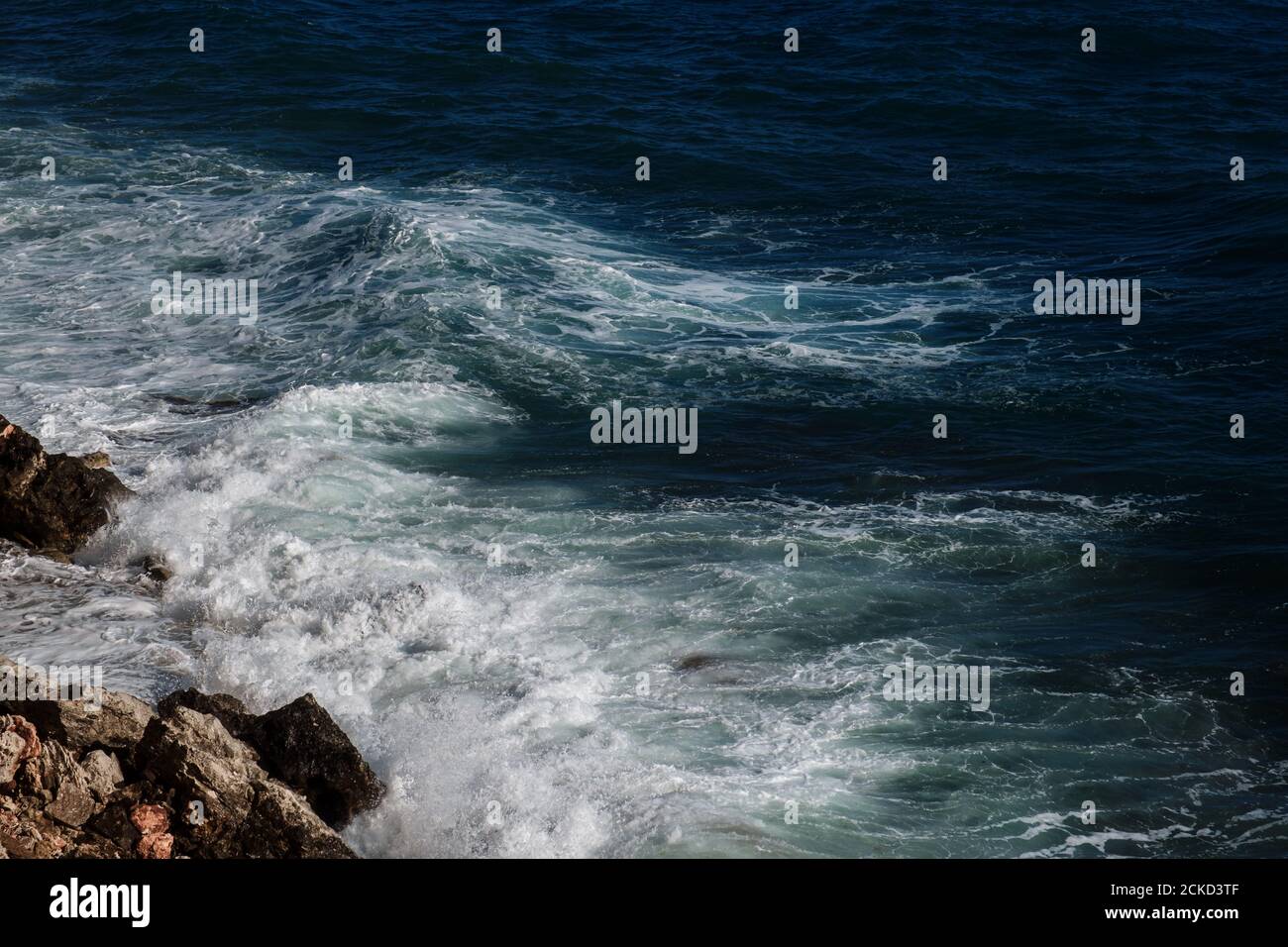 Ocean Wave Background Breaking Sea Water Rocky Shore Rough Seas Turquoise Water Gradient Foam Big Waves At Open Sea Summer Monsoon White Crest Of A Stock Photo Alamy