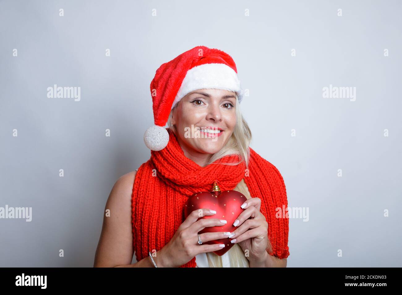 Business woman in suit hat hi-res stock photography and images - Alamy