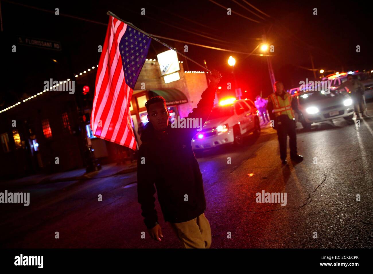 Upside down american flag war hires stock photography and images Alamy