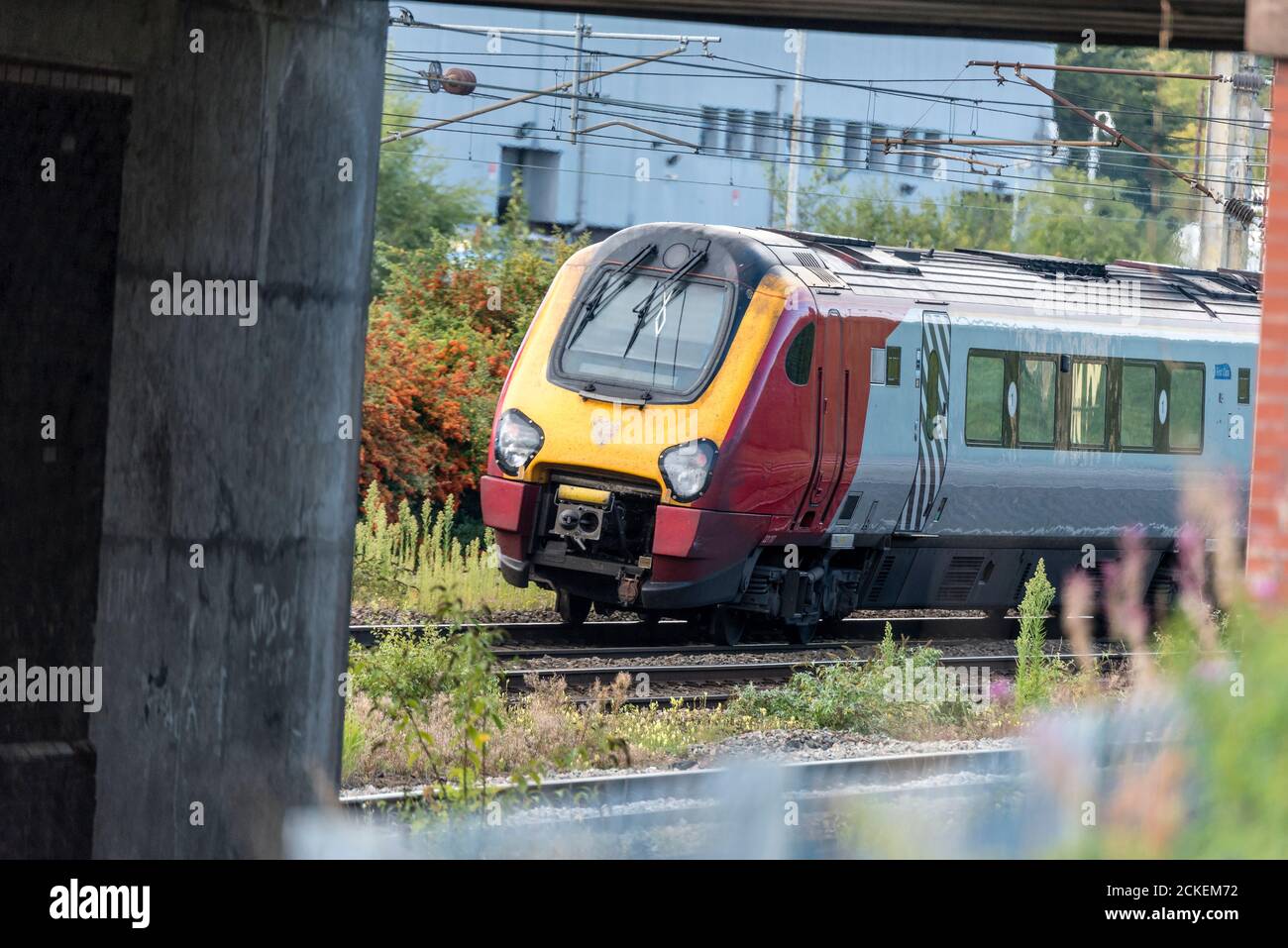 Avanti West Coast Voyager diesel train leaving Warrington Bank Quay station. Train Avanti livery. Super Voyager. Stock Photo