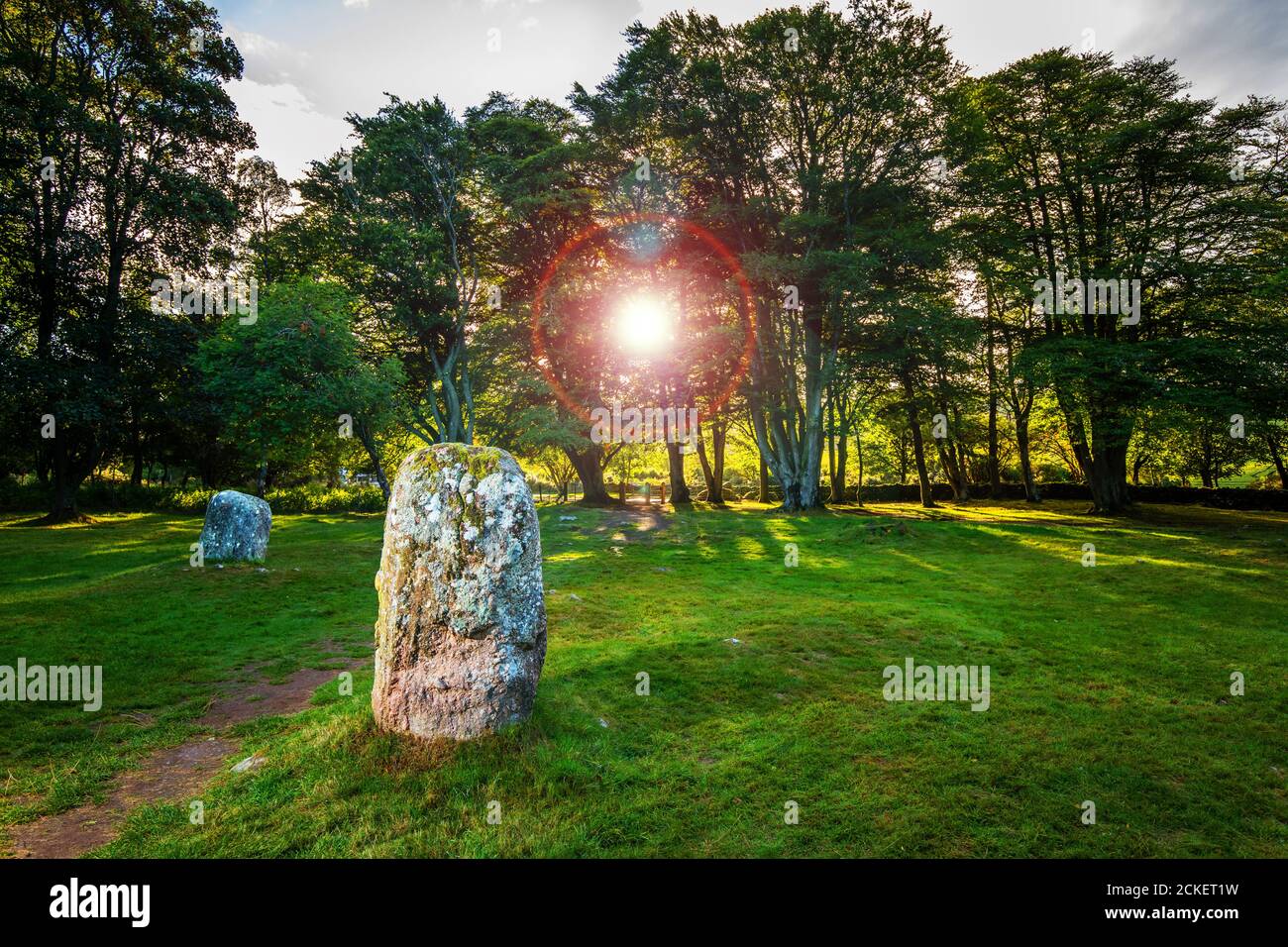 Clava Cairns, a Prehistoric Bronze Age burial complex of standing stones, ring cairns, passage graves and kerb cairns, near Inverness, Scotland, UK Stock Photo