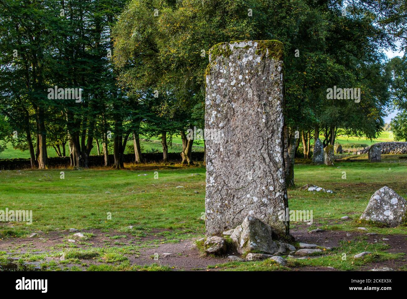 Clava Cairns, a Prehistoric Bronze Age burial complex of standing stones, ring cairns, passage graves and kerb cairns, near Inverness, Scotland, UK Stock Photo