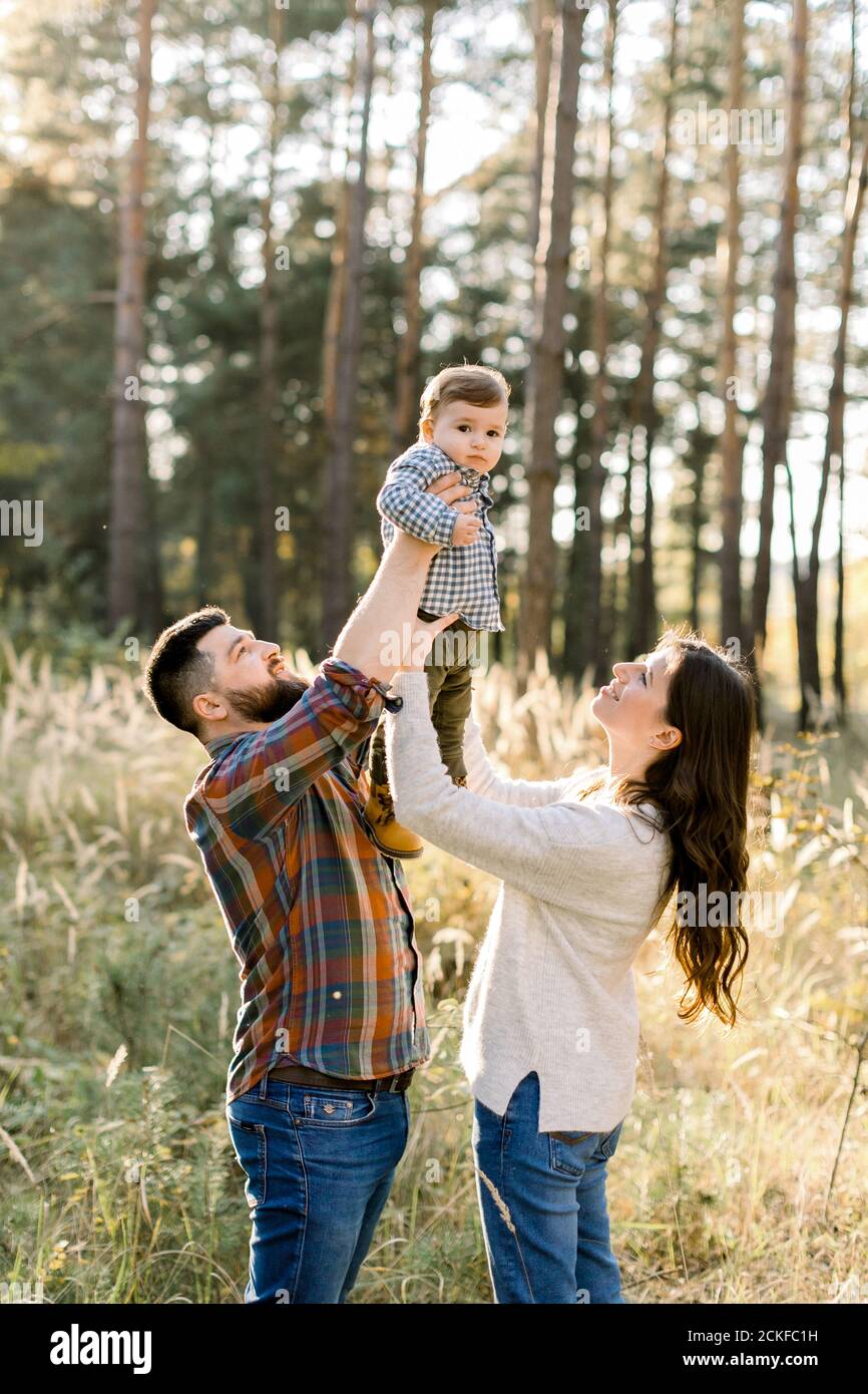Family Poses - Build Your Own Collection — Charlie & Violet Photography  Newborn Photography