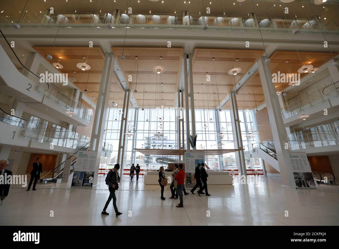 Tribunal De Grande Instance De Paris High Resolution Stock Photography And Images Alamy