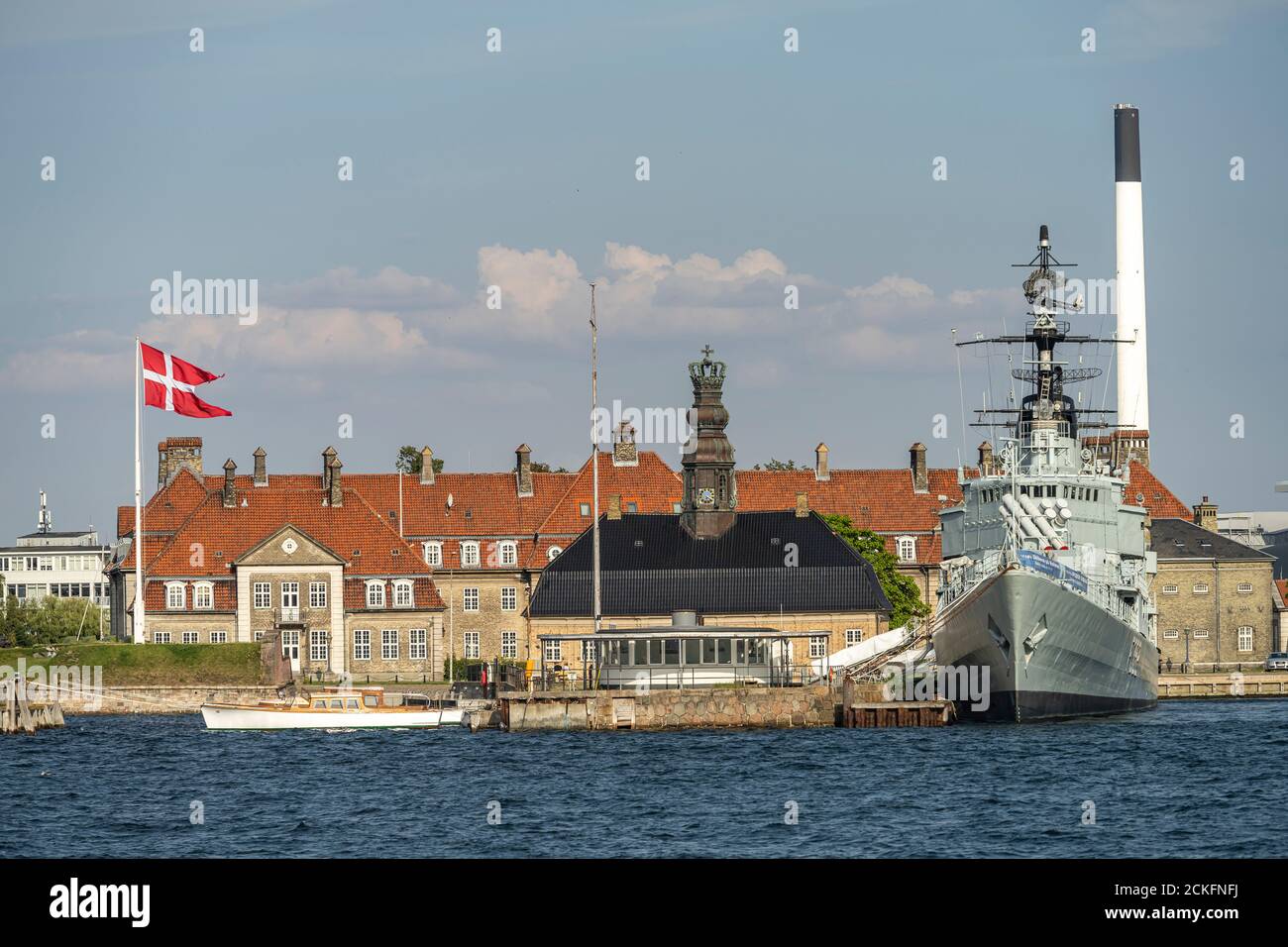 Marinestation und Marinehafen, Holmen, Kopenhagen, Dänemark, Europa | Naval base and harbour, Holmen, Copenhagen, Denmark, Europe Stock Photo