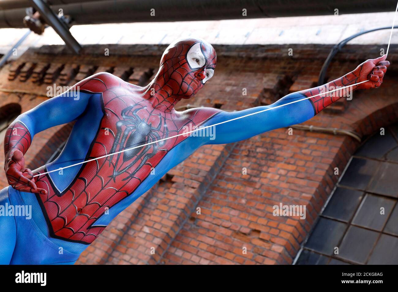 GEEK ART - Bodypainting and Transformaking: Spider-Man Photoshooting with Patrick Kiel in the Hefehof. Hameln, 15.09.2020 - A project by the photographer Tschiponnique Skupin and the bodypainters and transformers Enrico Lein | usage worldwide Stock Photo