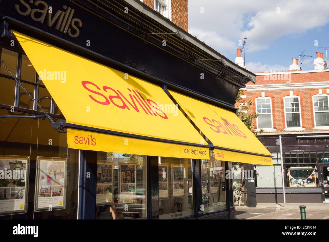 Savills Estate Agents, Barnes High Street, London, SW13, U.K. Stock Photo