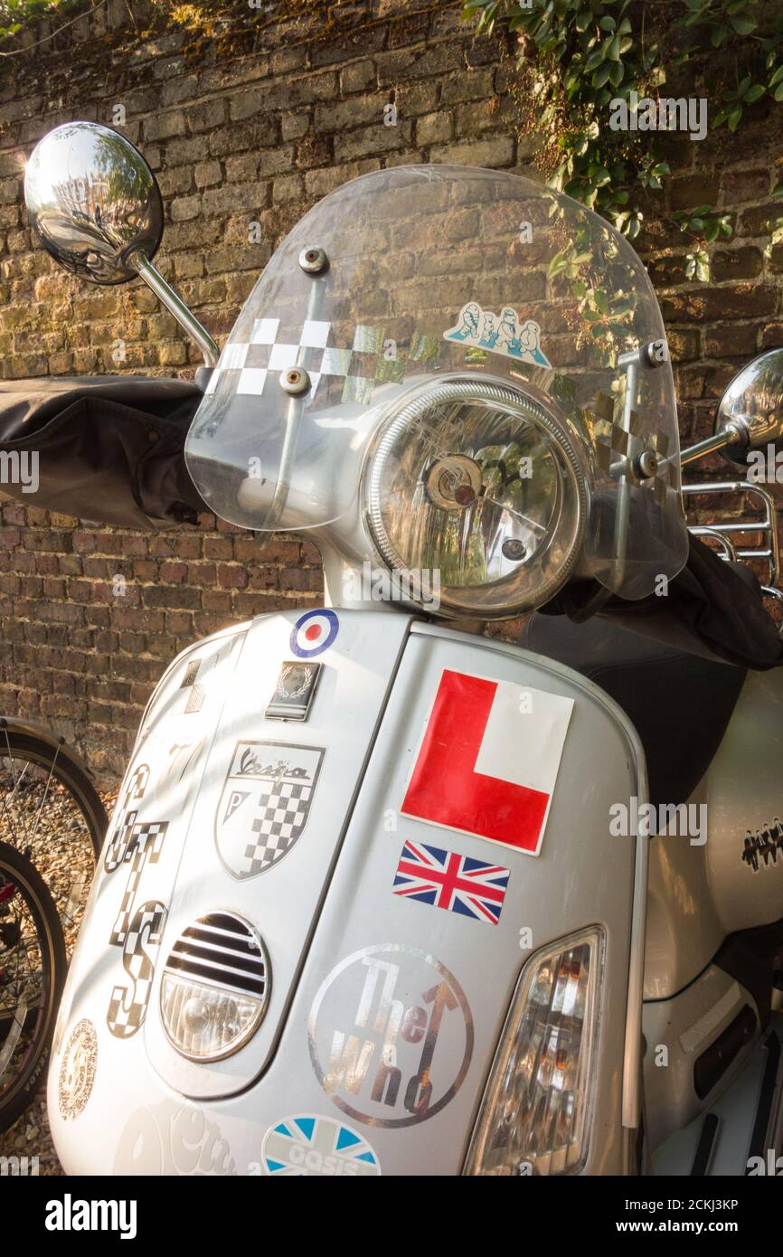 Vespa gts 300 super hi-res stock photography and images - Alamy