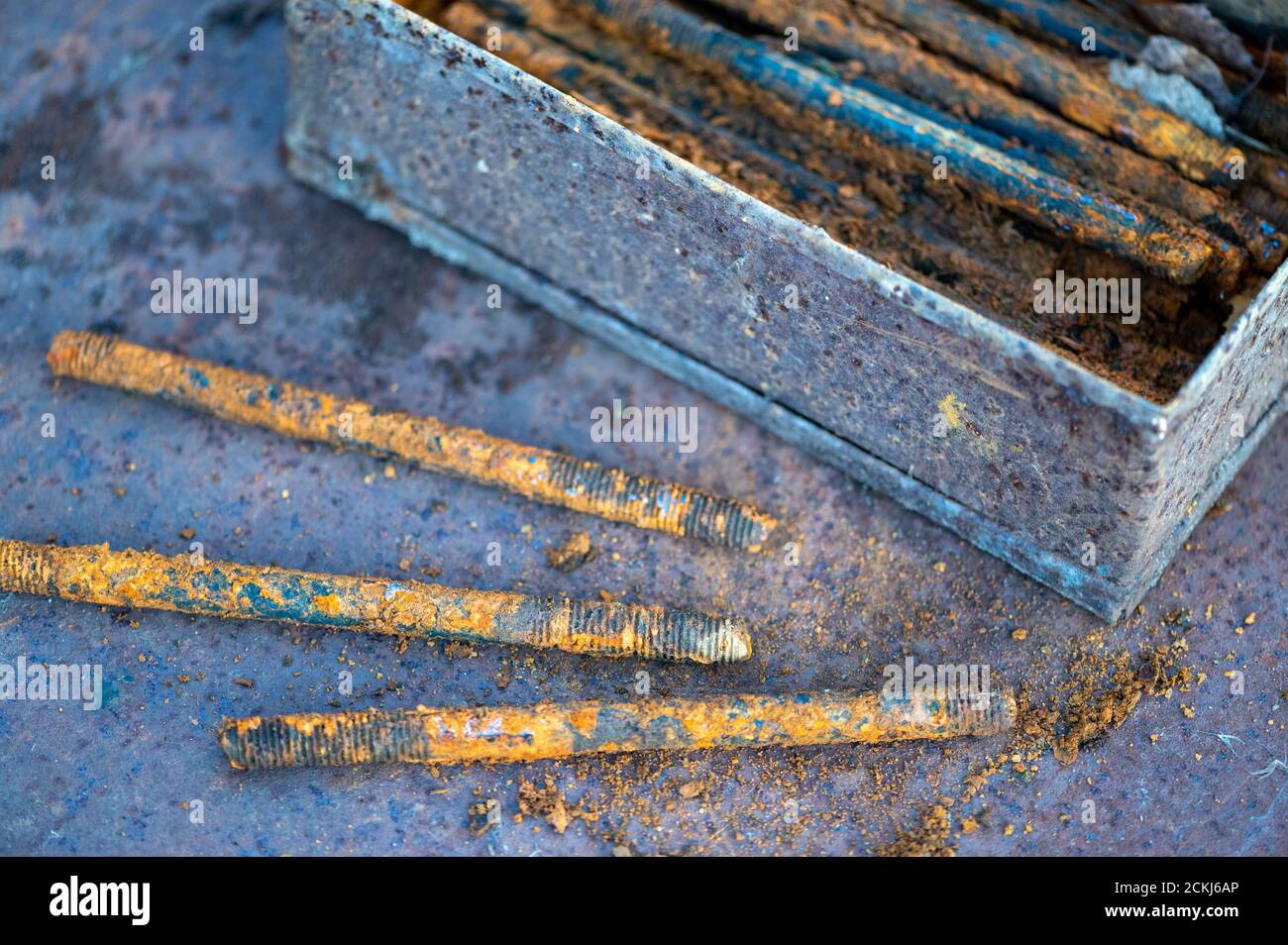 Collection of brass bolts hires stock photography and images Alamy