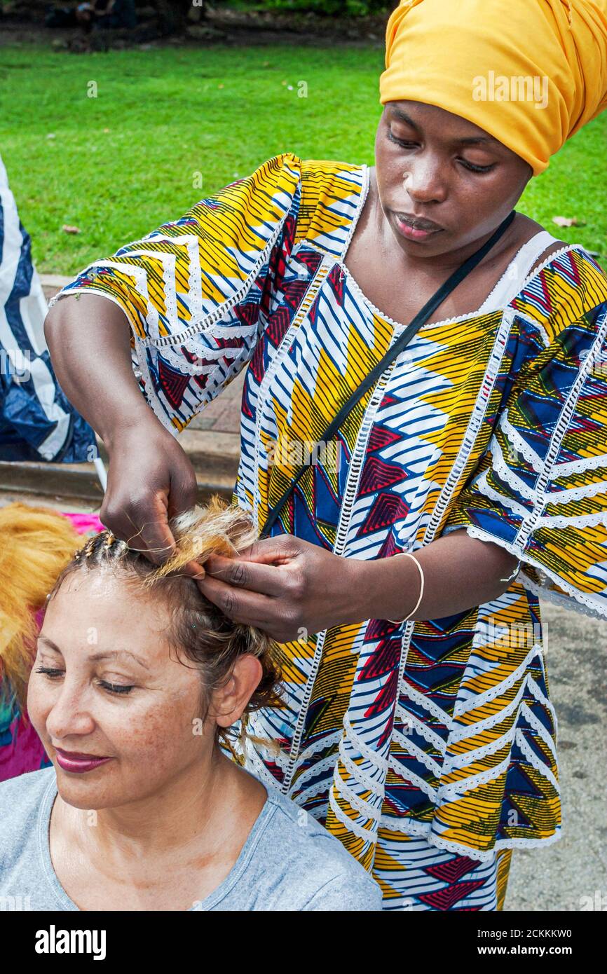 African braiding hair hi-res stock photography and images - Alamy African braiding hair hi-res stock photography and images - Alamy