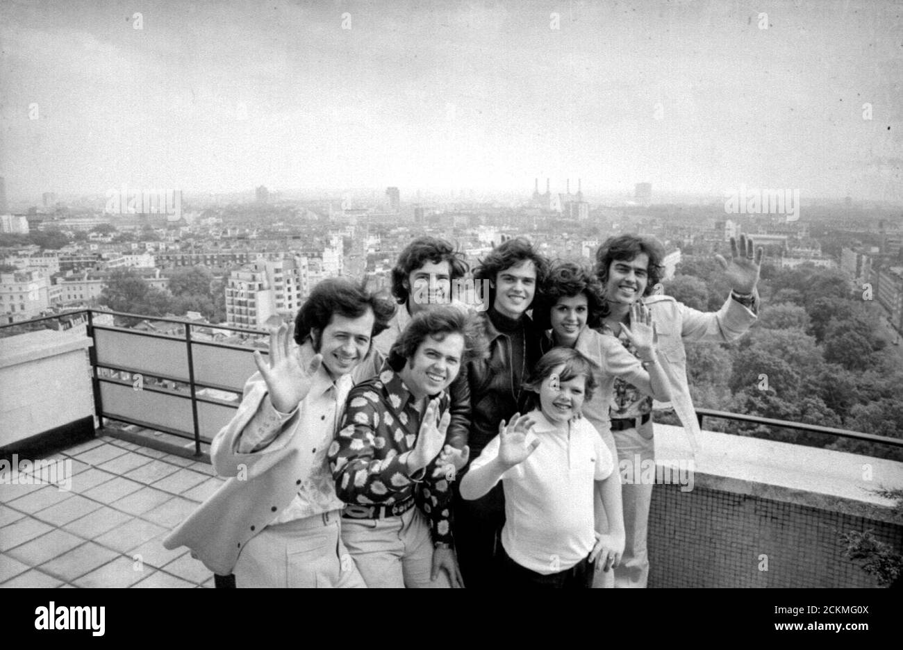 Pop group, teen idols and solo artists The Osmonds appear on a rooftop at the height of their popularity in the UK charts, in the 1970s Stock Photo
