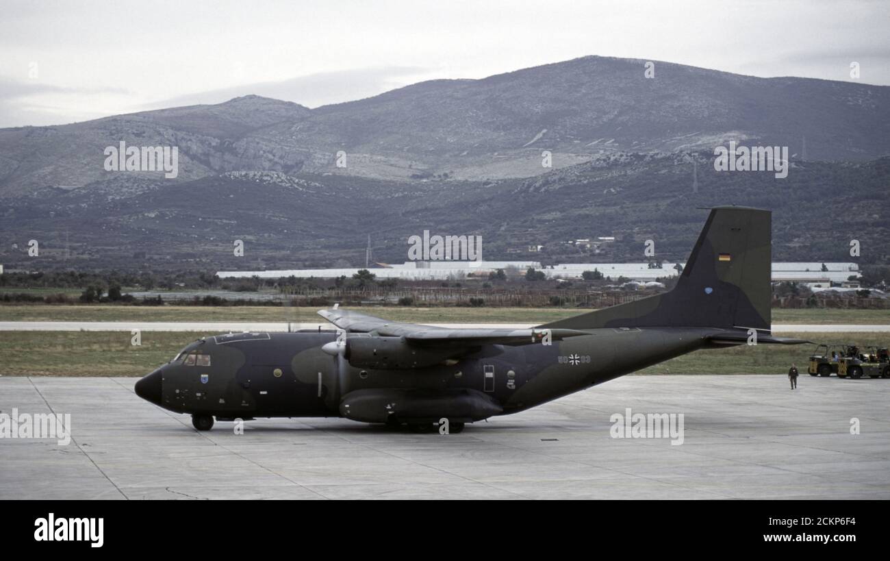 8th December 1995 During the war in Bosnia: a German Air Force Transall C-160 Military Transport Aircraft (5083) at Split airport in Croatia. Stock Photo
