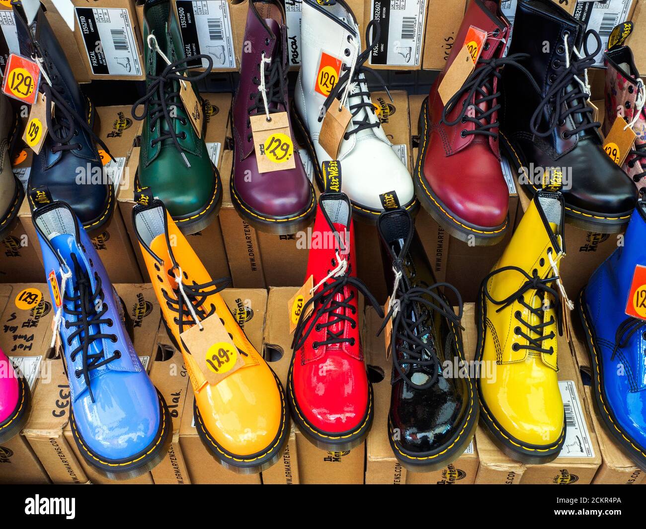 Page 3 - Dr Martens High Resolution Stock Photography and Images - Alamy
