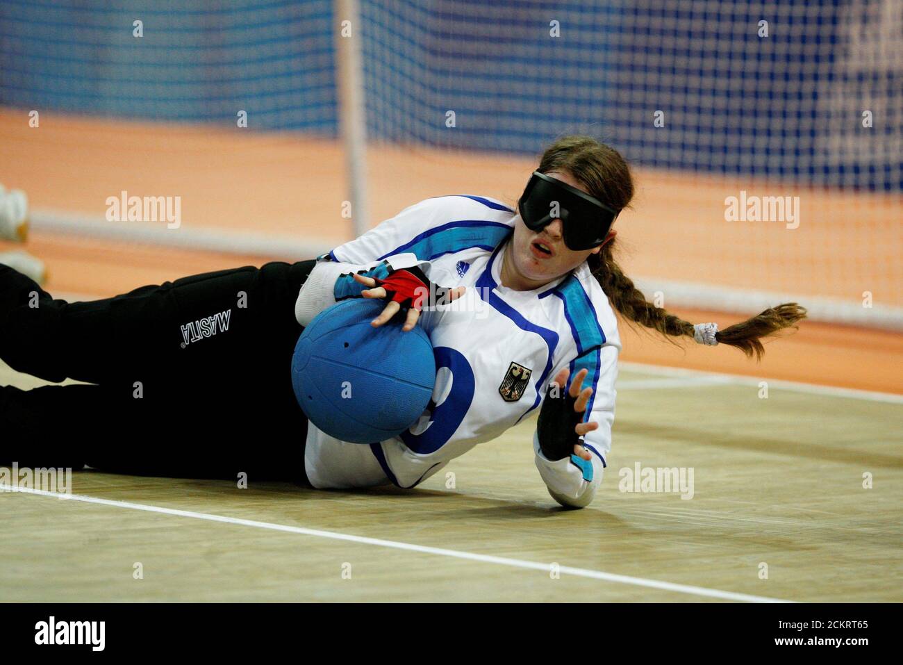 Page 2 Blindfold Game High Resolution Stock Photography And Images Alamy Page 2 Blindfold Game High Resolution Stock Photography And Images Alamy