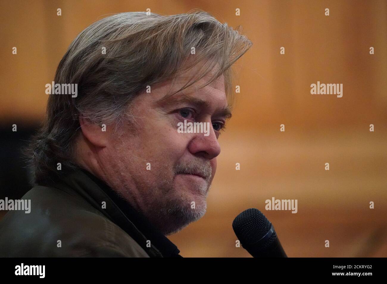 Political strategist Stephen Bannon speaks at a Republican Senate candidate Roy Moore campaign rally in Midland City, Alabama, U.S., December 11, 2017. Picture taken December 11, 2017. REUTERS/Carlo Allegri Stock Photo