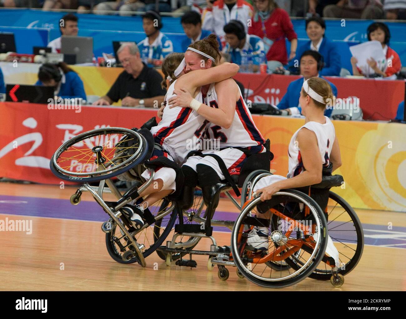 American womens basketball championship hi-res stock photography and ...
