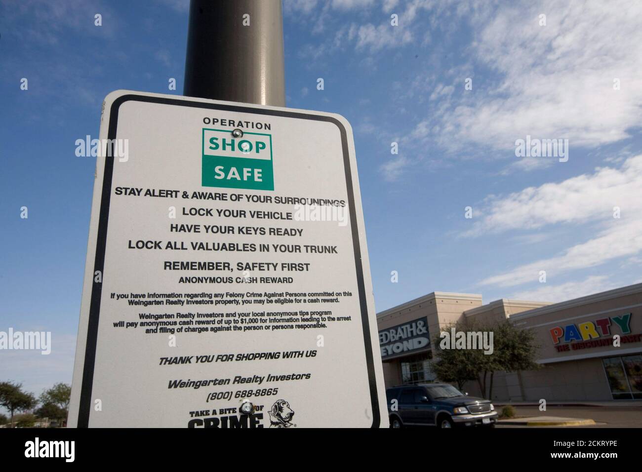 Laredo, TX February 21, 2009 Signs promoting safety in a Laredo