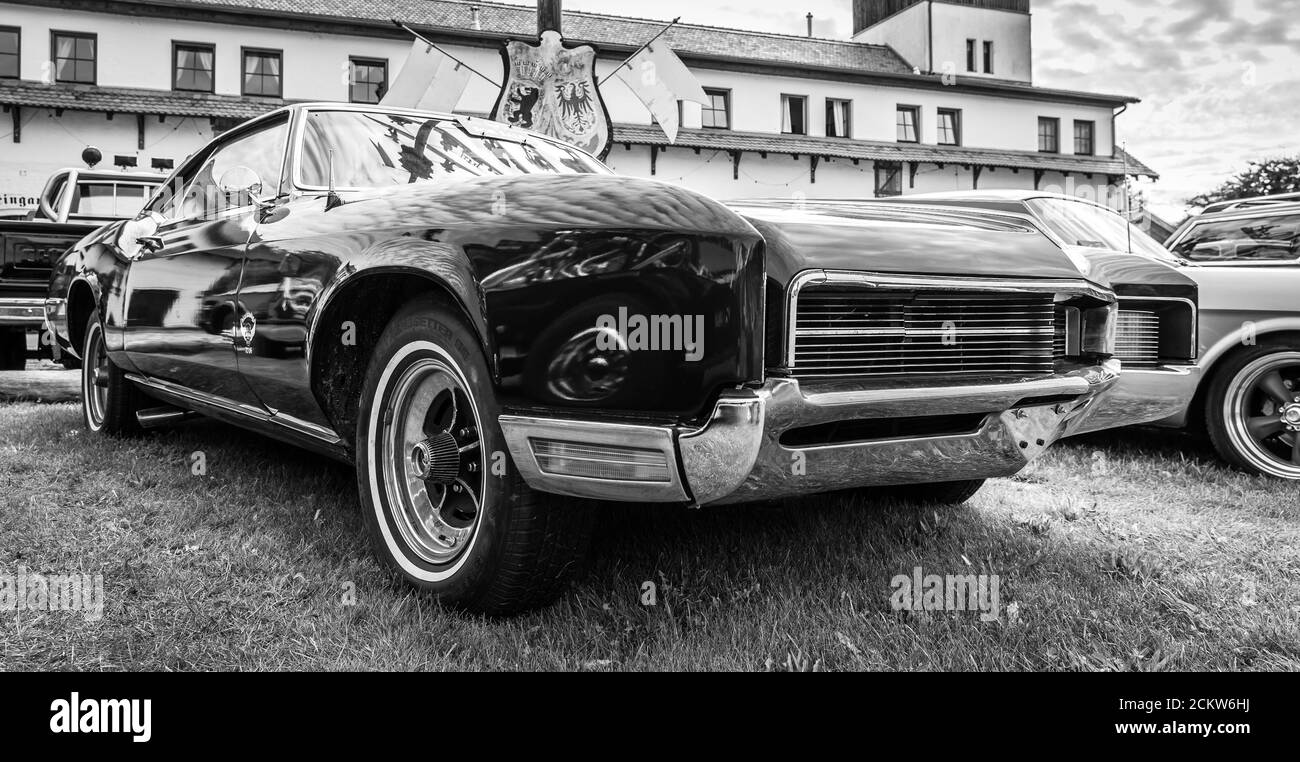 DIEDERSDORF, GERMANY - AUGUST 30, 2020: The personal luxury car Buick Riviera, 1966. Black and white. The exhibition of 'US Car Classics'. Stock Photo