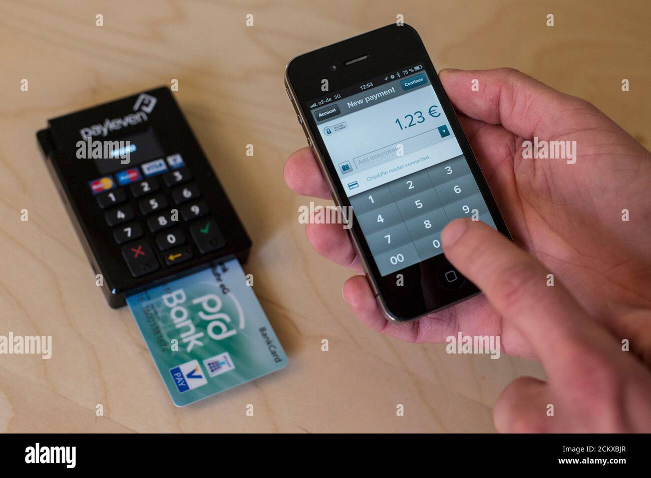how to get a bluetooth credit card reader for square how to get a bluetooth credit card reader for square