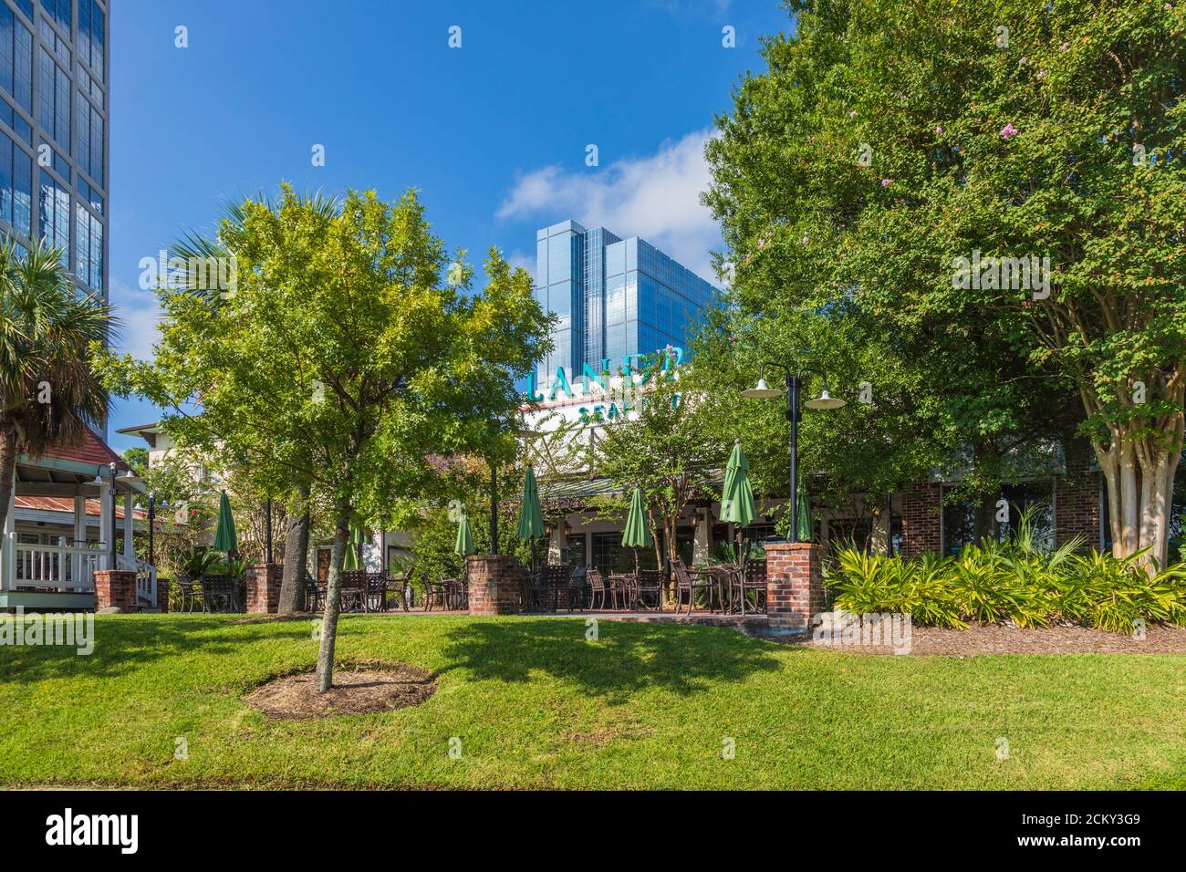 Landry's Seafood Restaurant, with Anadarko towers in the background, in The Woodlands, Texas. Stock Photo