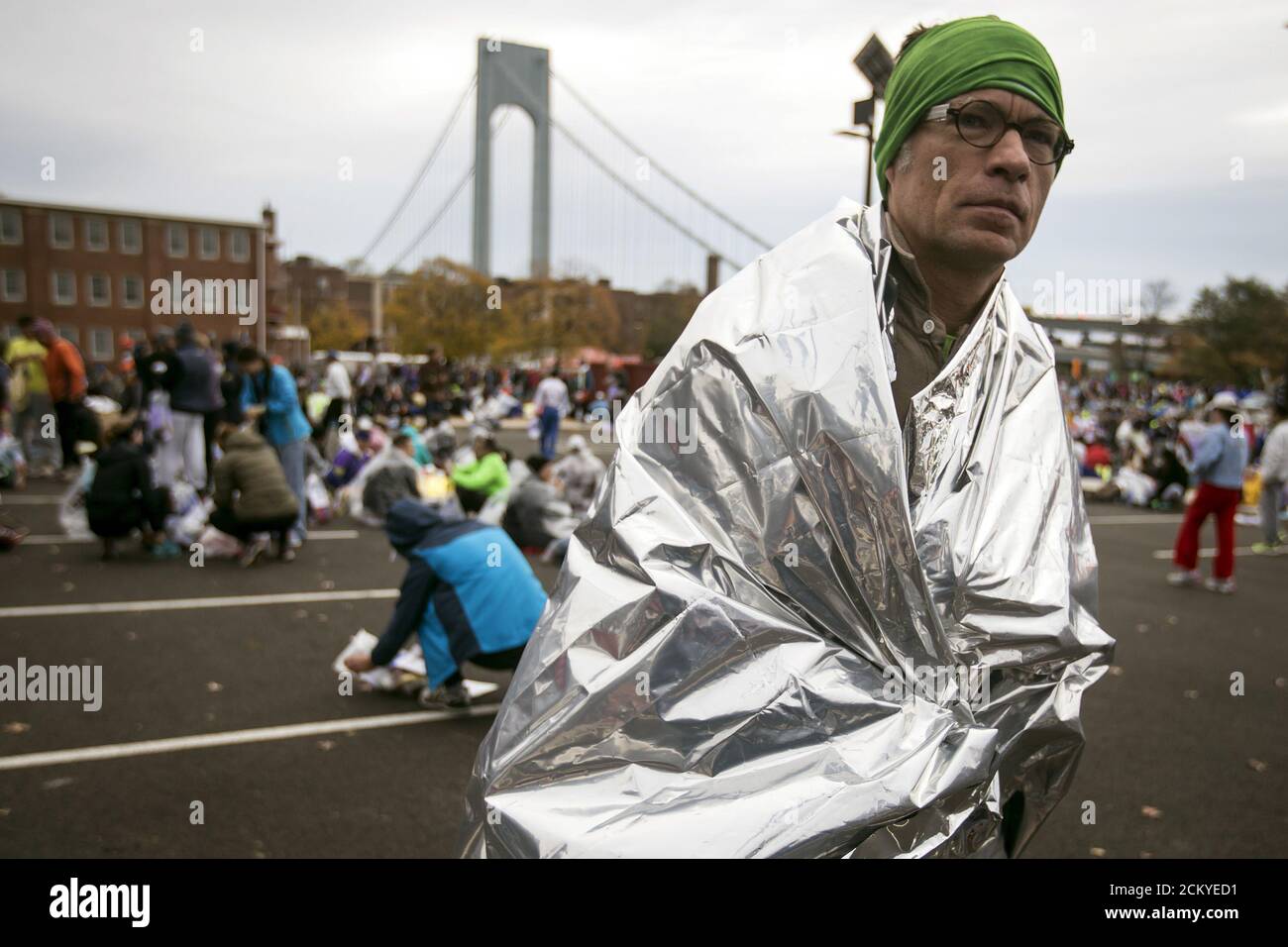 Marathon running blanket hires stock photography and images Alamy