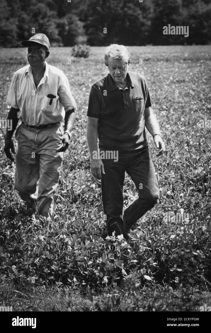 Jimmy carter peanut farm Black and White Stock Photos & Images Alamy