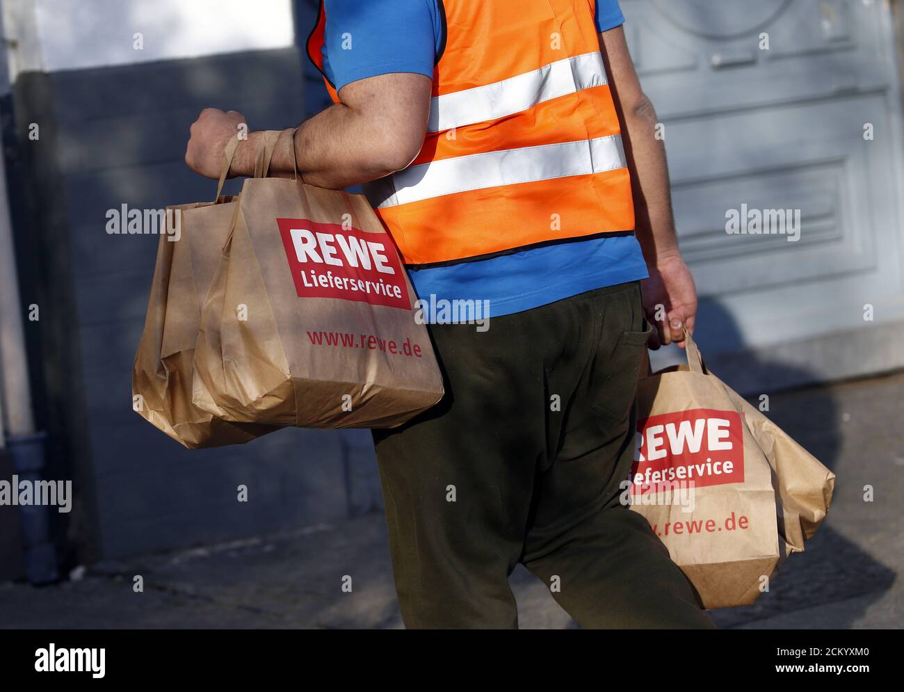 Rewe supermarket hi-res stock photography and images - Alamy