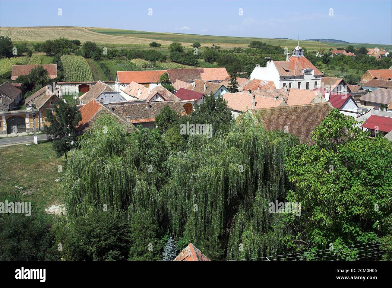 Calnic, Romania, Transylvania, rural farm buildings from above (bird's eye view). Rumänien, Siebenbürgen, ländliche Wirtschaftsgebäude von oben. Stock Photo