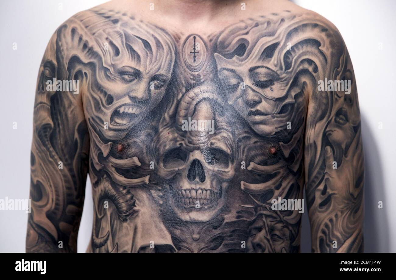 A man displays his tattoos during the International London Tattoo Convention in east London, Britain September 26, 2015. REUTERS/Neil Hall Stock Photo - Alamy A man displays his tattoos during the International London Tattoo Convention in east London, Britain September 26, 2015. REUTERS/Neil Hall Stock Photo - Alamy