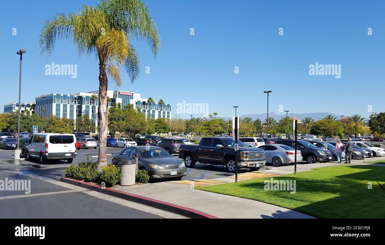 Shopping carpark in sunny California, Commerce, California, United States Stock Photo