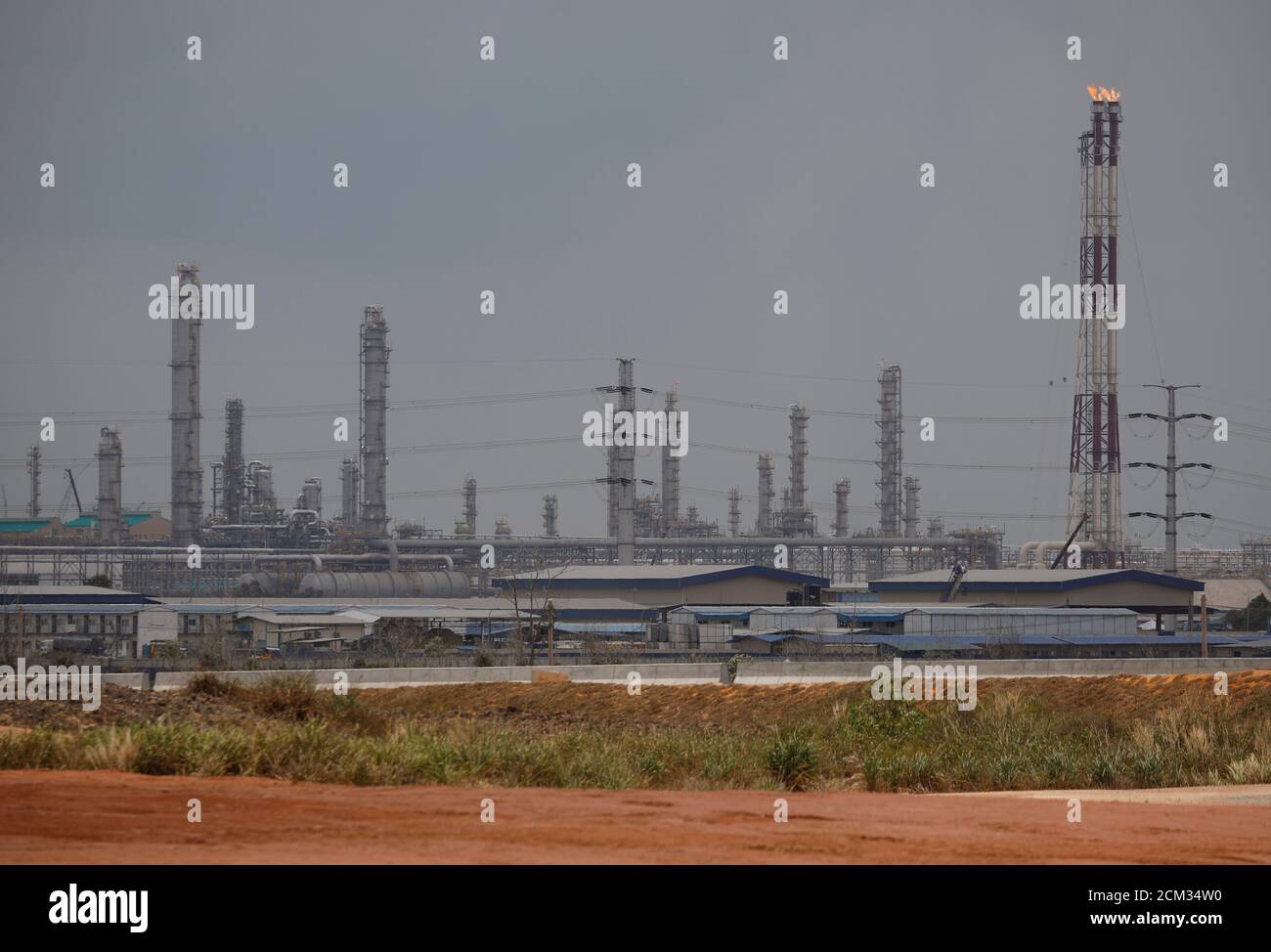 Malaysia oil refinery hires stock photography and images Alamy
