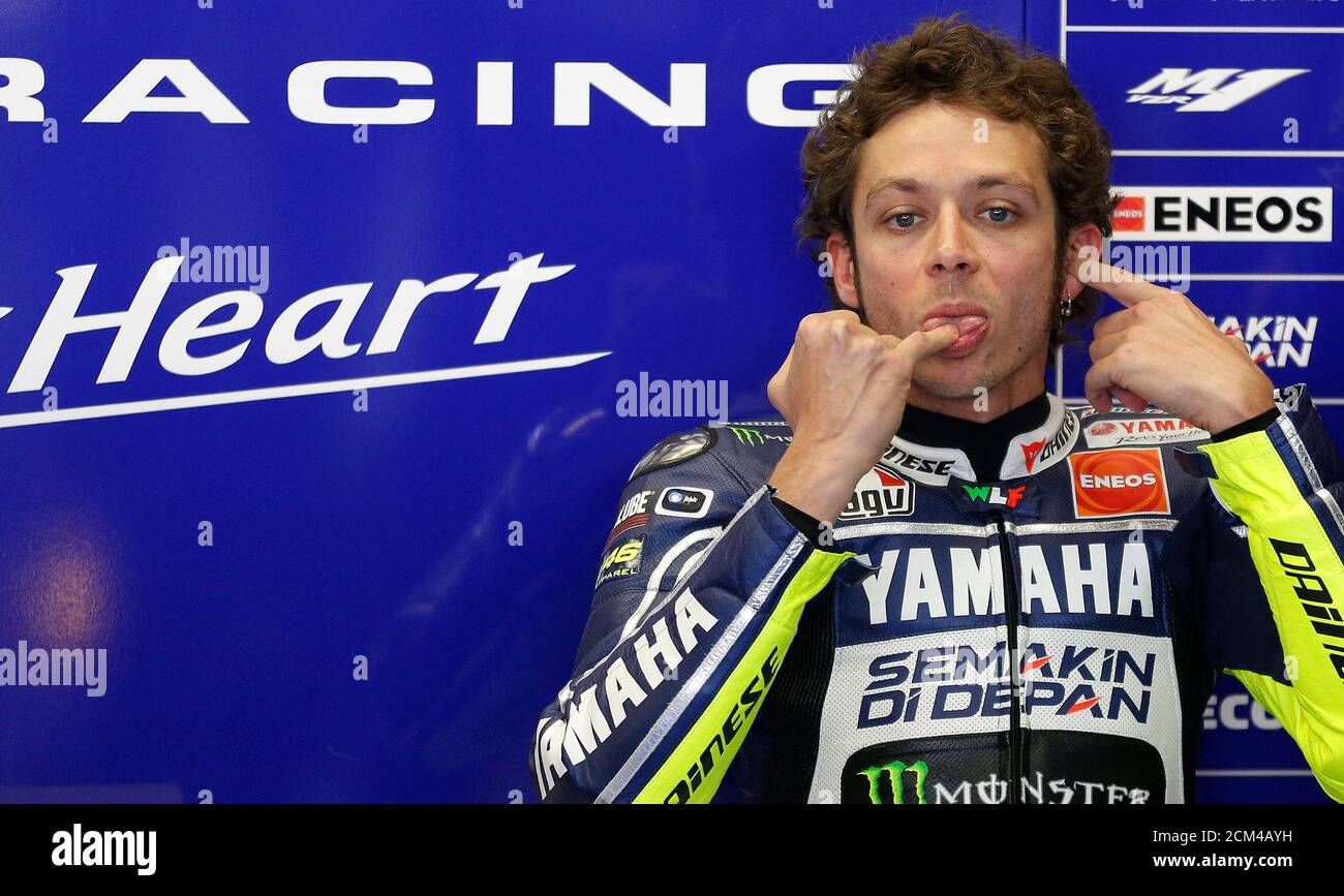 Italian rider valentino rossi gestures hi-res stock photography and images  - Alamy