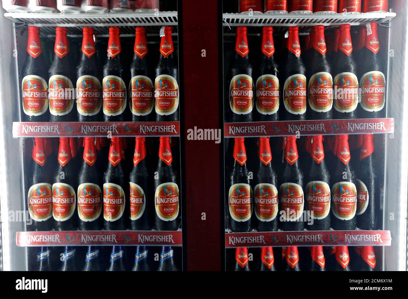 Kingfisher beer hi-res stock photography and images - Alamy Kingfisher beer hi-res stock photography and images - Alamy