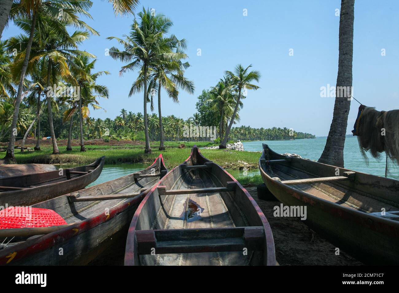 Fishermen in kerala hi-res stock photography and images - Page 15 - Alamy