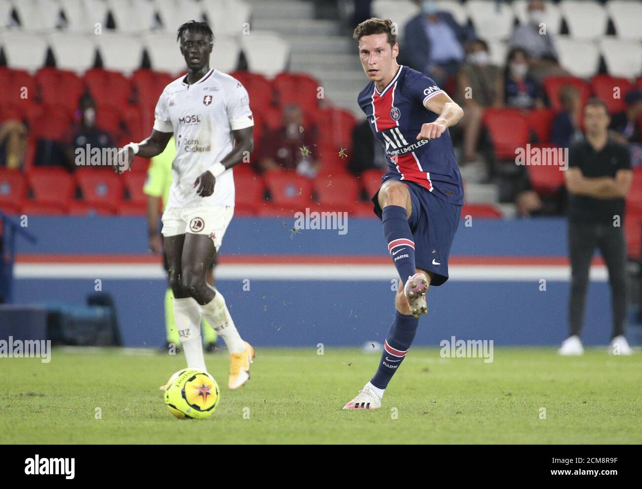 Julian Draxler of PSG during the French championship Ligue 1 football match between Paris Saint-Germain (PSG) and FC Metz on September 16, 2020 at Par Stock Photo