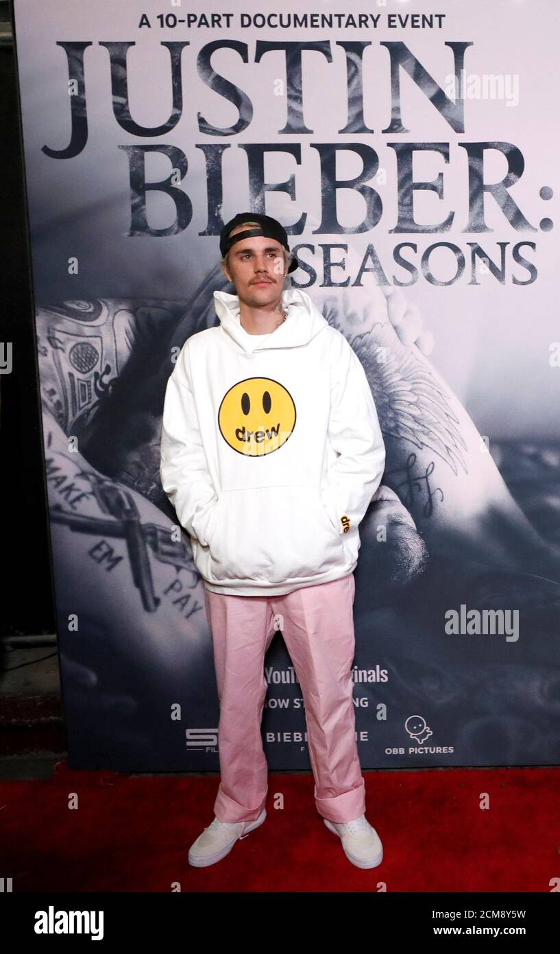 Singer Justin Bieber Poses At The Premiere For The Documentary Television Series Justin Bieber Seasons In Los Angeles California U S January 27 Reuters Mario Anzuoni Stock Photo Alamy