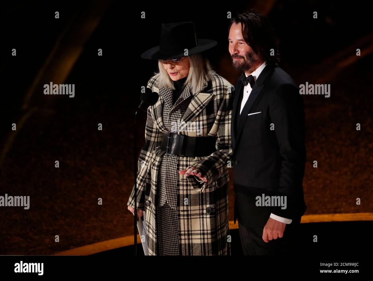Keanu reeves and diane keaton hi-res stock photography and images - Alamy