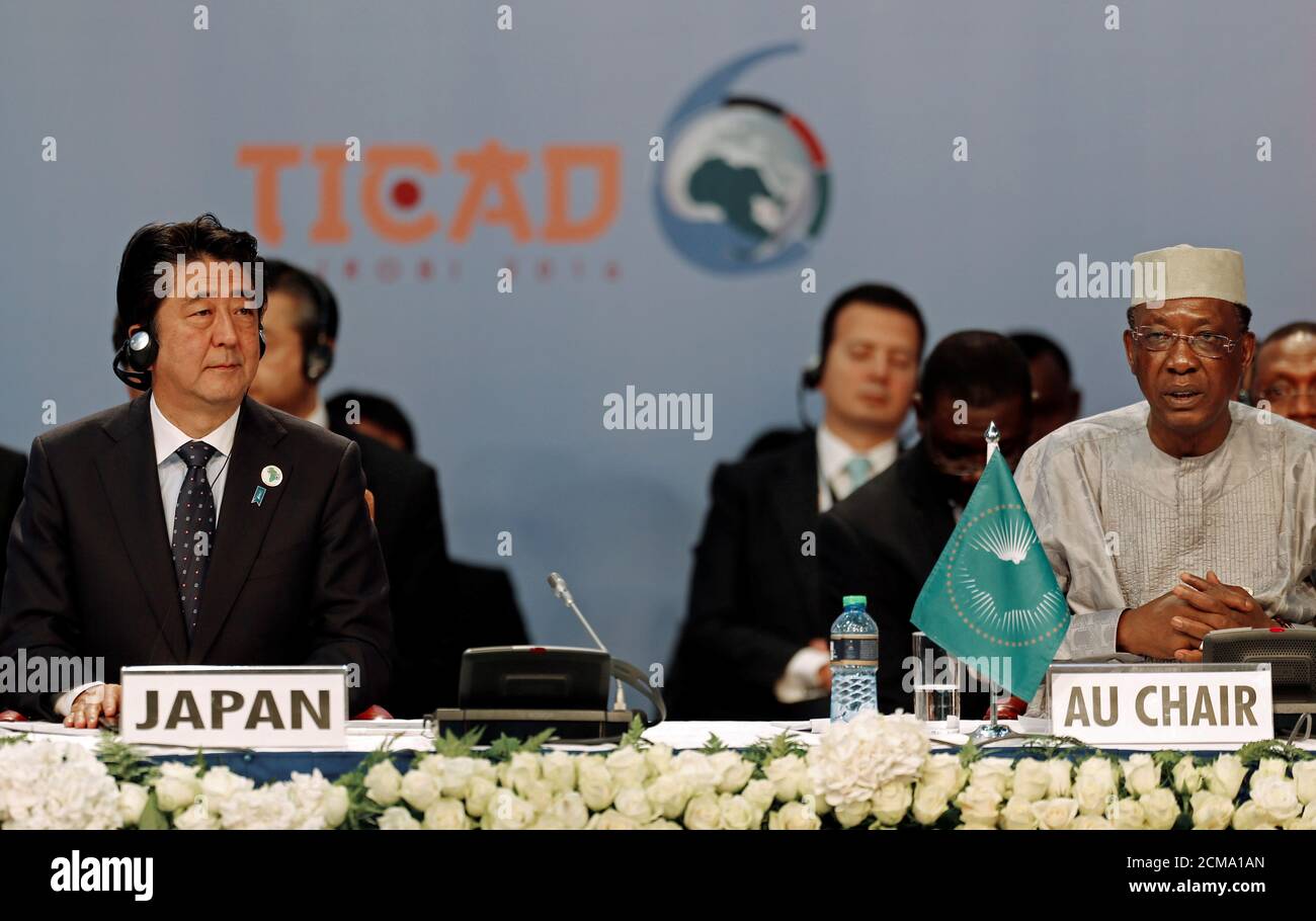 Japan's Prime Minister Shinzo Abe (L) and Chairperson of the African Union (AU) and Chad's President Idriss Deby attend the Sixth Tokyo International Conference on African Development (TICAD VI) in Kenya's capital Nairobi, August 27, 2016. REUTERS/Thomas Mukoya??? Stock Photo