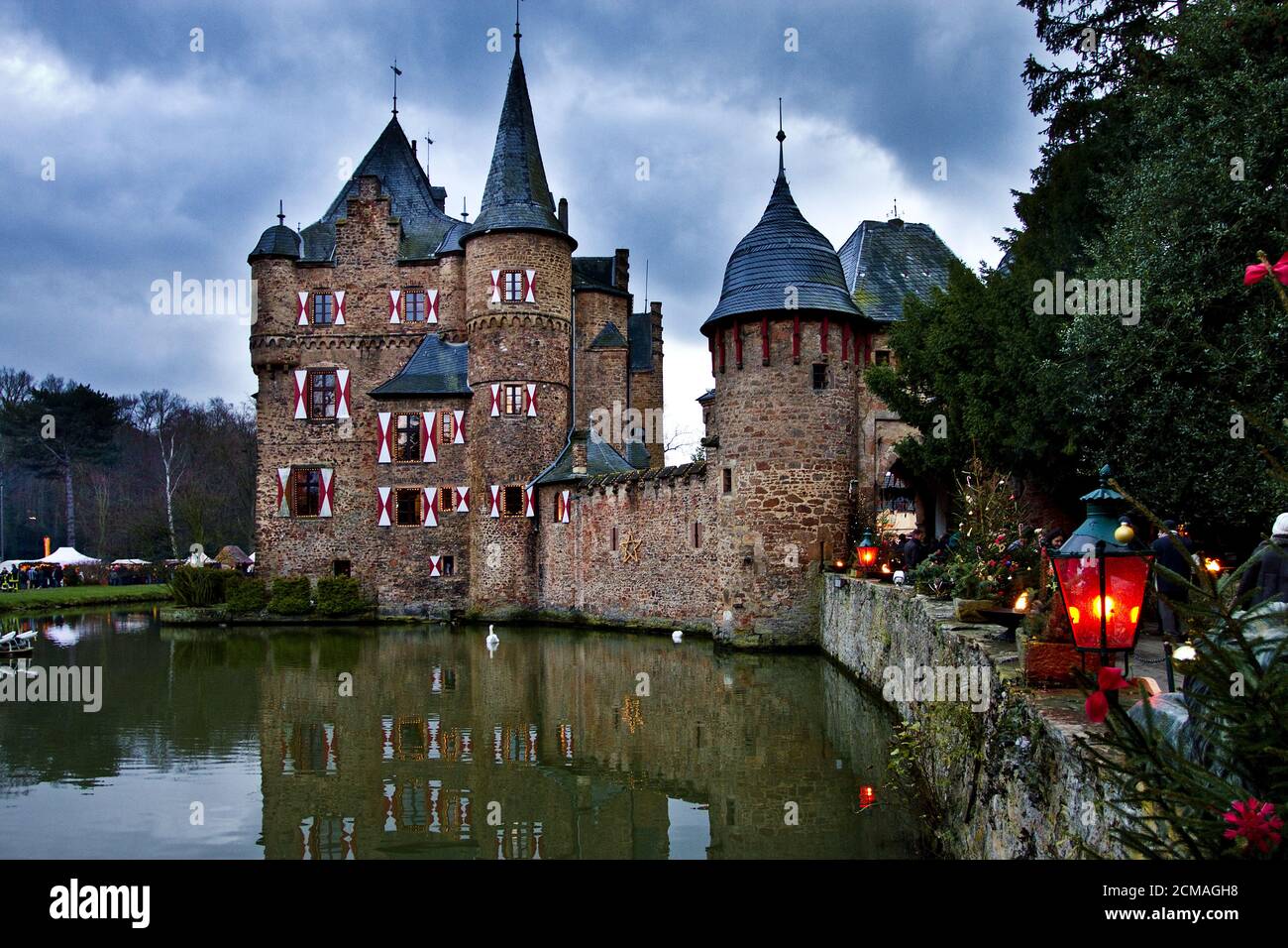 Castle Satzvey High Resolution Stock Photography And Images Alamy
