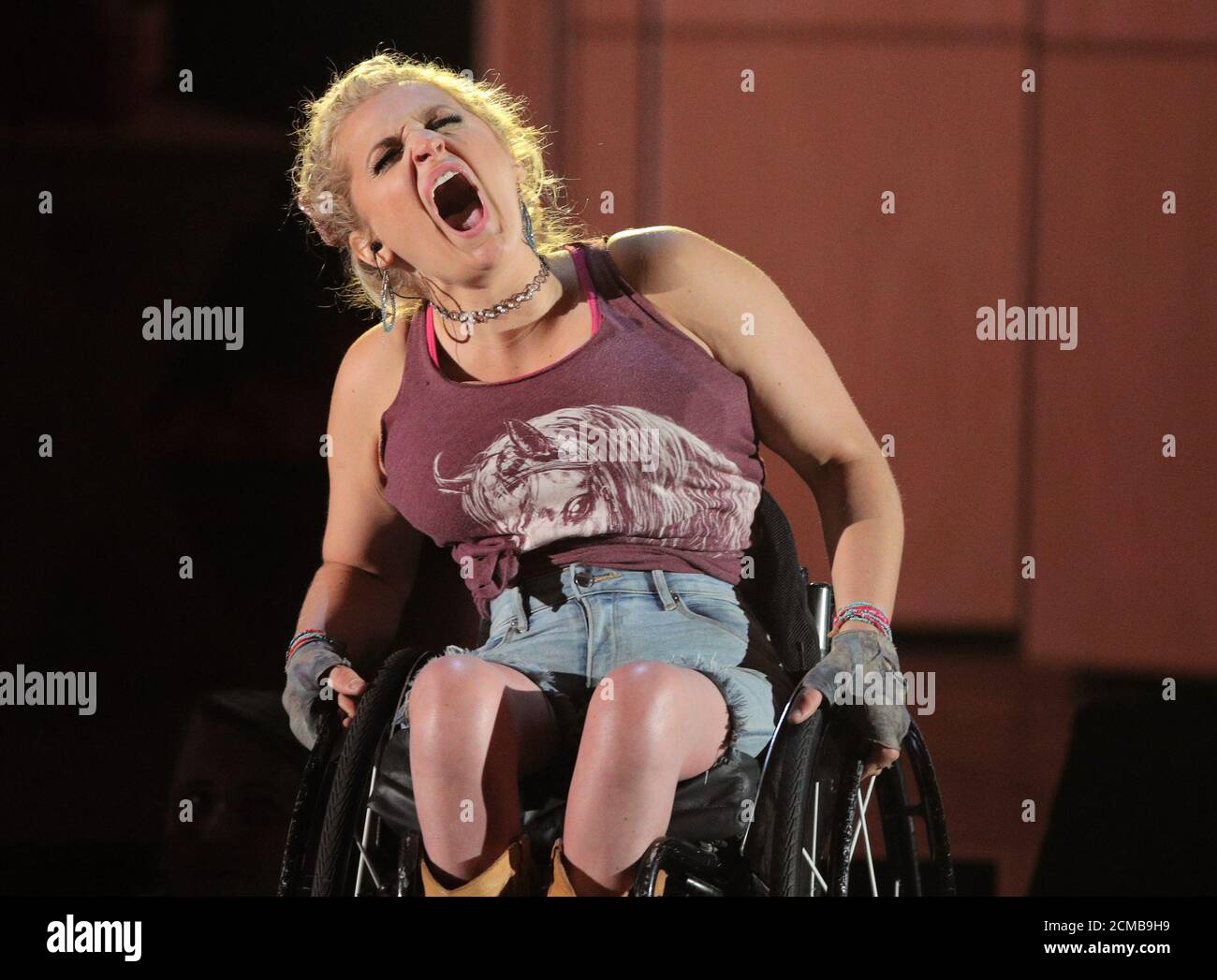 Ali stroker oklahoma hi-res stock photography and images - Alamy