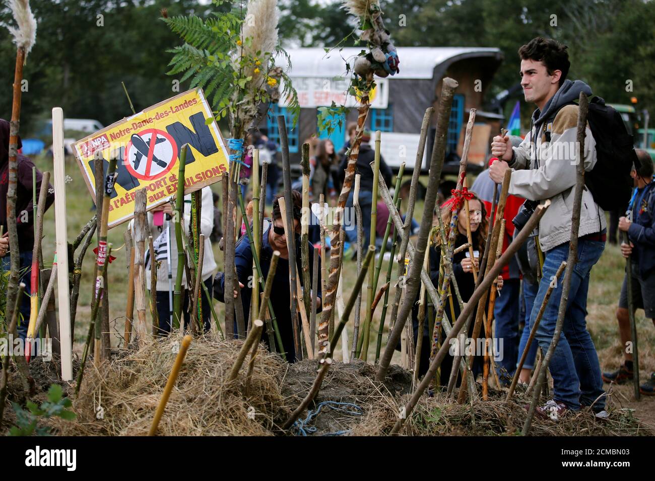 Notre Dame Des Landes High Resolution Stock Photography And Images Alamy